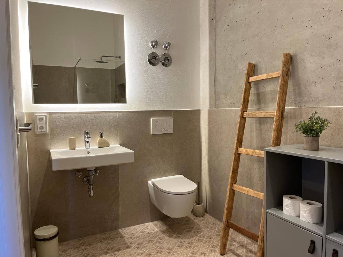 Gmunder Premium Dachgeschoss-Apartments غموند آم تيغرنسي المظهر الخارجي الصورة