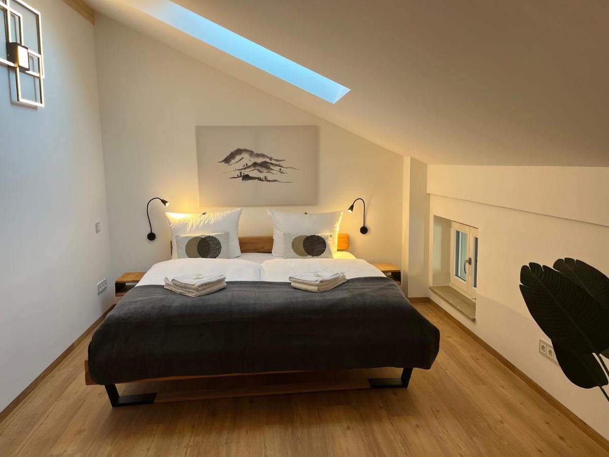 Gmunder Premium Dachgeschoss-Apartments غموند آم تيغرنسي المظهر الخارجي الصورة
